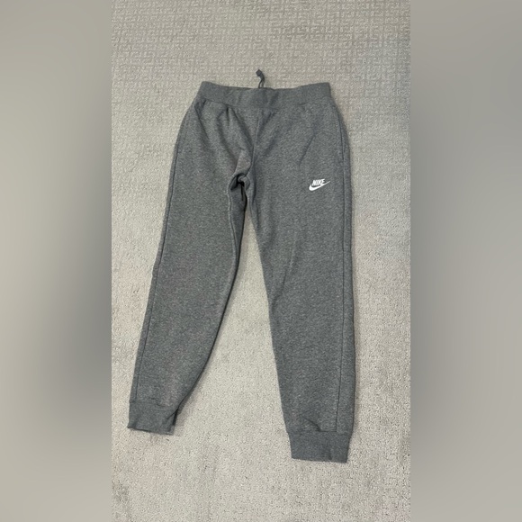 Nike Kids Gray Sweatpants - Picture 2 of 5